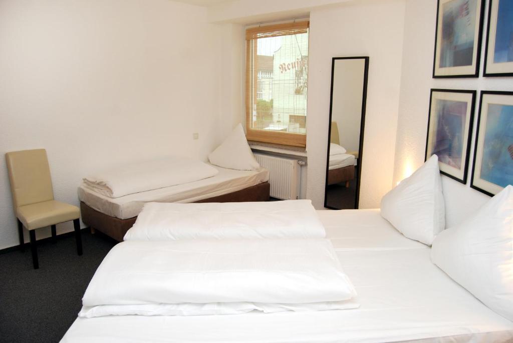 Hotel Rheinischer Hof Erkrath Pokoj fotografie